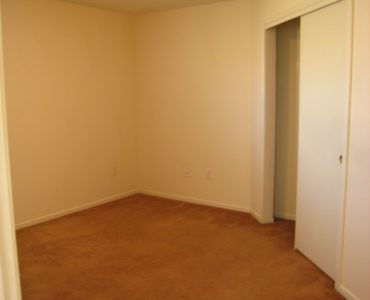 photo of burton middle unit bedroom