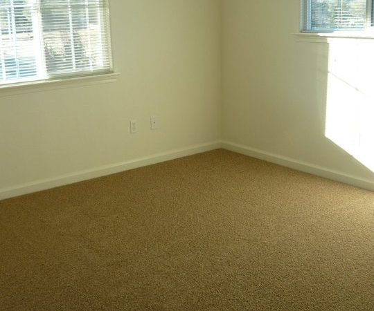 picture of heavenly oak bedroom