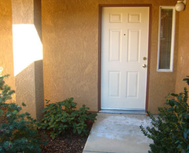 picture of meadowood end front entry