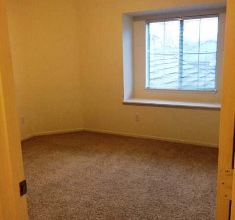 picture of 1069 burton end townhome bedroom